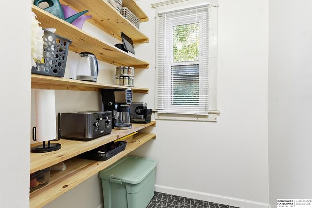 329 N 35th Street, Lincoln, NE 68503