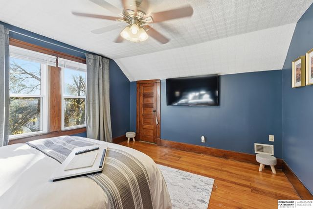 329 N 35th Street, Lincoln, NE 68503