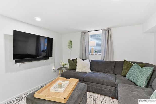 329 N 35th Street, Lincoln, NE 68503