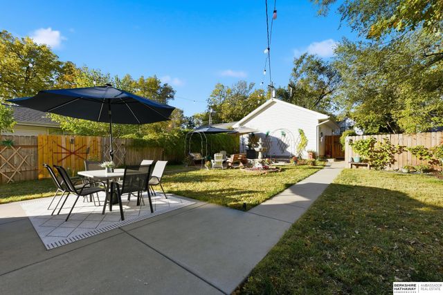 329 N 35th Street, Lincoln, NE 68503