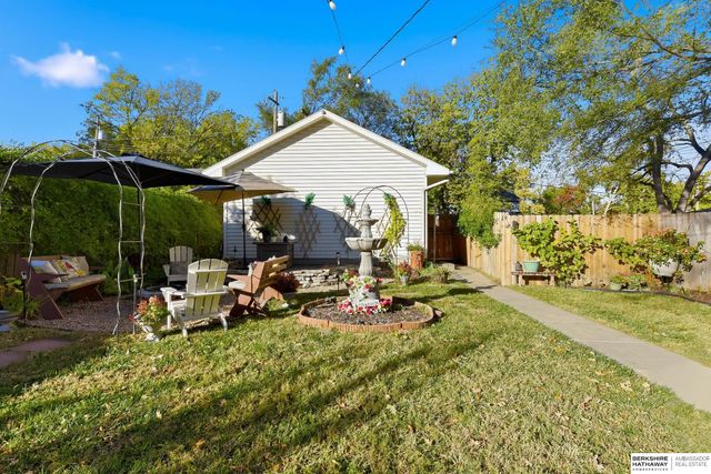 329 N 35th Street, Lincoln, NE 68503