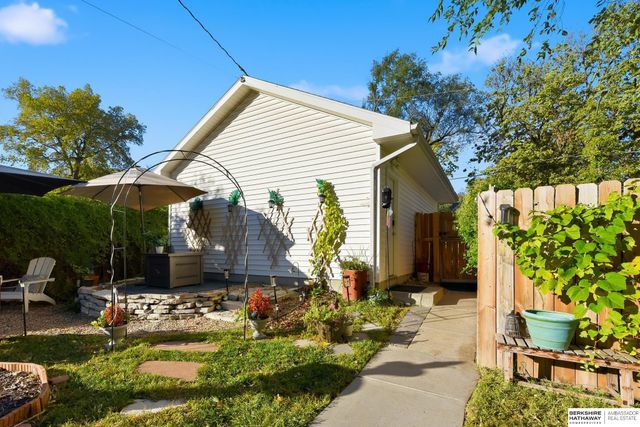 329 N 35th Street, Lincoln, NE 68503