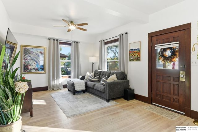 329 N 35th Street, Lincoln, NE 68503