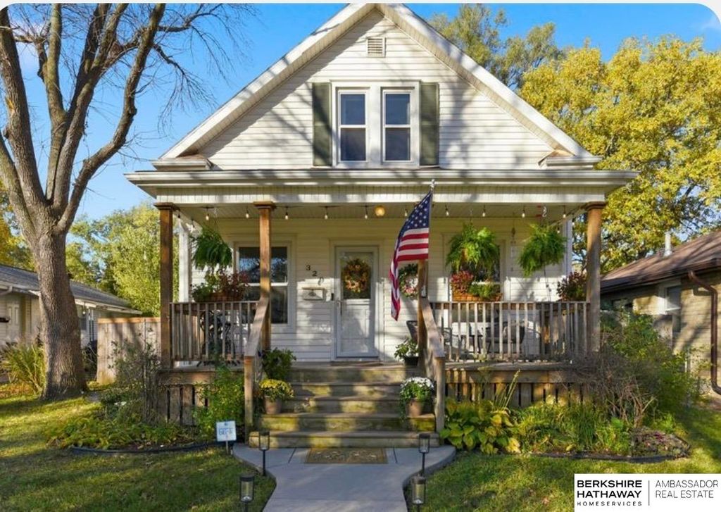 329 N 35th Street, Lincoln, NE 68503