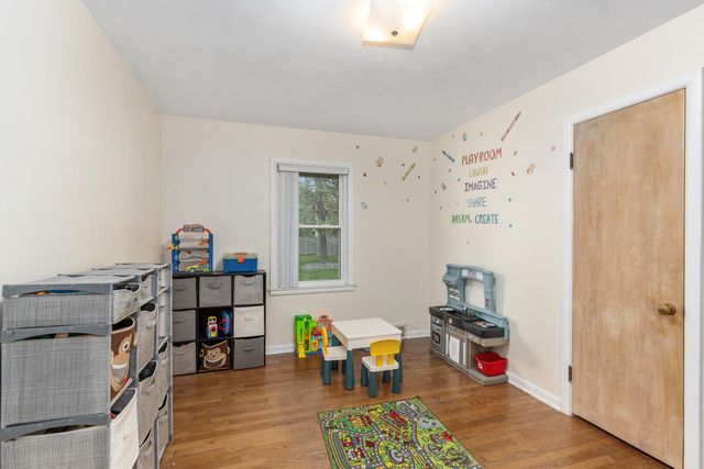 4250 Curwood Avenue, Grand Rapids, MI 49508