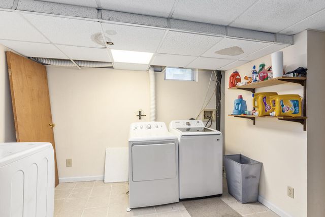 4250 Curwood Avenue, Grand Rapids, MI 49508