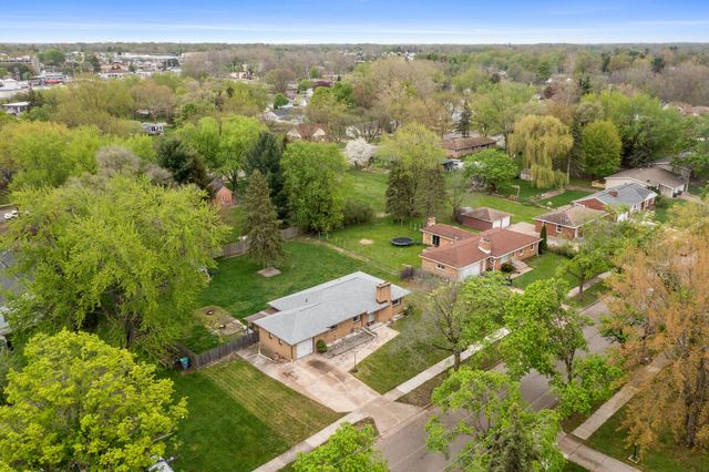 4250 Curwood Avenue, Grand Rapids, MI 49508