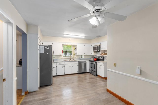 4250 Curwood Avenue, Grand Rapids, MI 49508