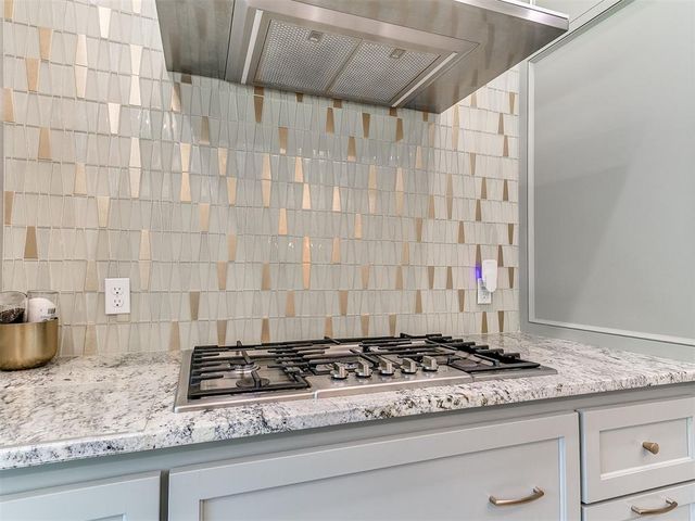 13500 Old Iron Road, Edmond, OK 73013