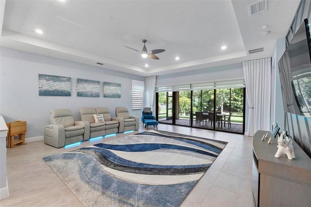 12245 N Baypoint Circle, Parkland, FL 33076