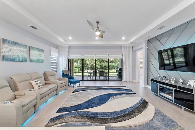 12245 N Baypoint Circle, Parkland, FL 33076