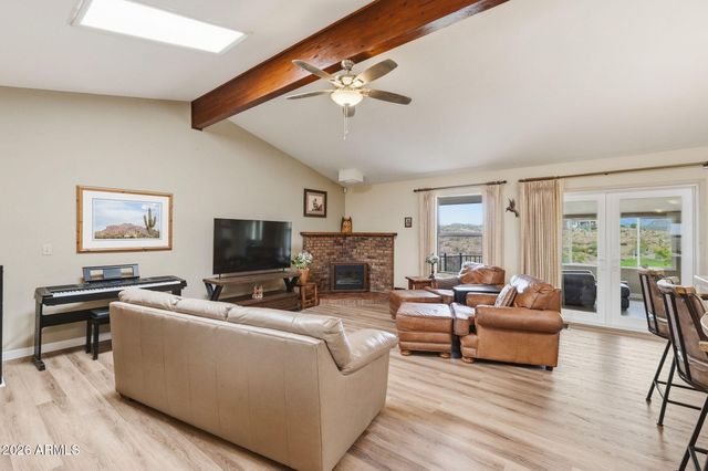 1070 N QUEEN MARY Way, Queen Valley, AZ 85118