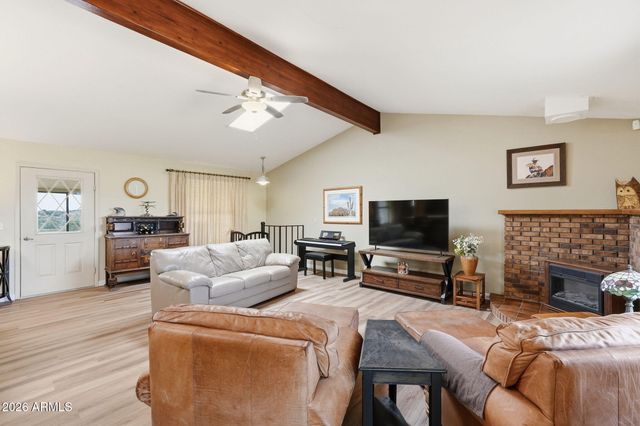 1070 N QUEEN MARY Way, Queen Valley, AZ 85118