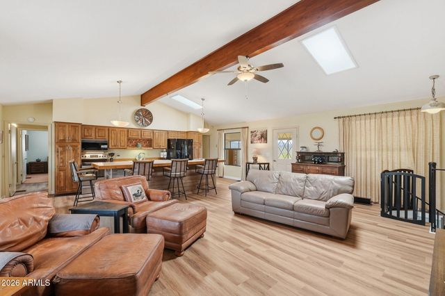 1070 N QUEEN MARY Way, Queen Valley, AZ 85118