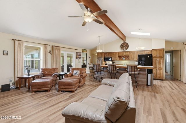 1070 N QUEEN MARY Way, Queen Valley, AZ 85118