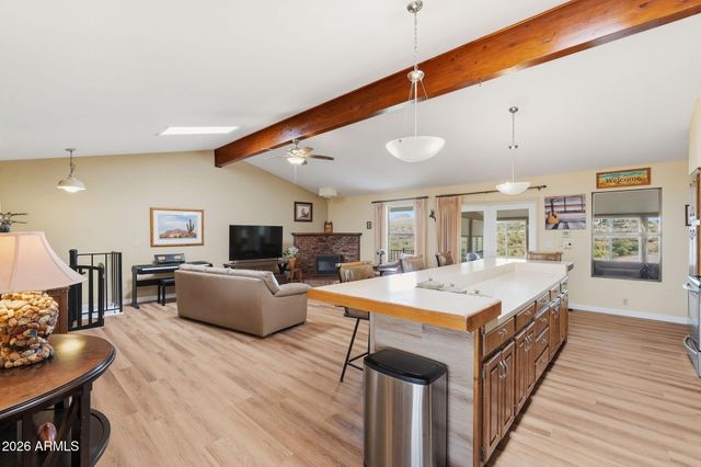 1070 N QUEEN MARY Way, Queen Valley, AZ 85118