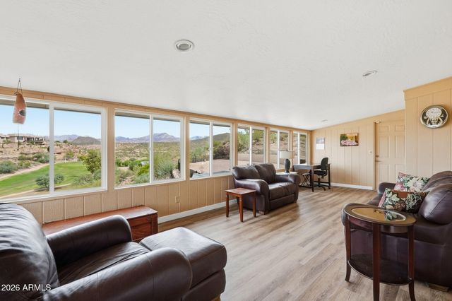 1070 N QUEEN MARY Way, Queen Valley, AZ 85118