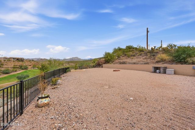 1070 N QUEEN MARY Way, Queen Valley, AZ 85118