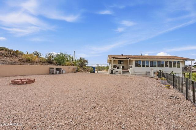 1070 N QUEEN MARY Way, Queen Valley, AZ 85118