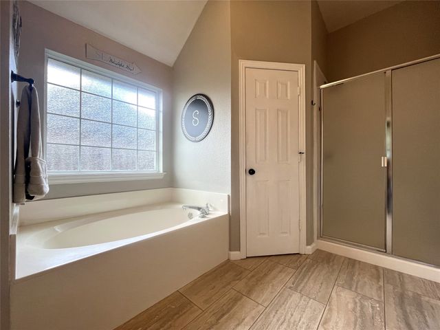 106 Meadowlark Drive, Palmer, TX 75152