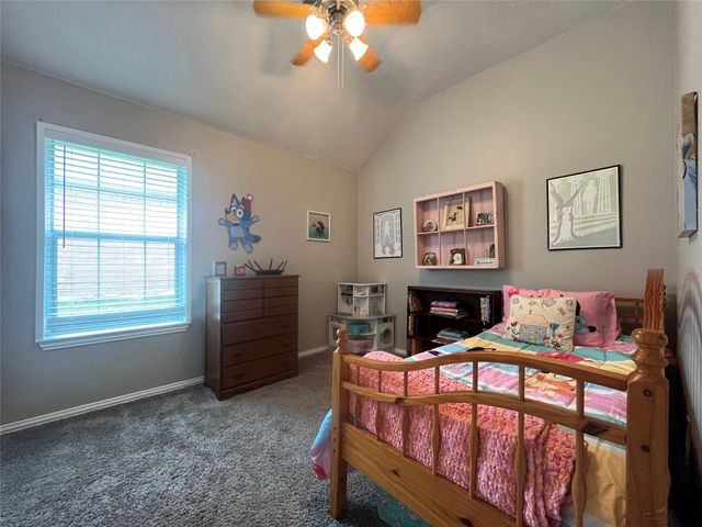 106 Meadowlark Drive, Palmer, TX 75152