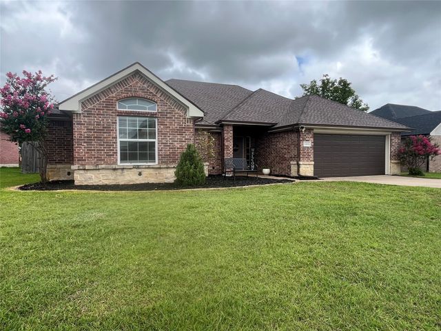 106 Meadowlark Drive, Palmer, TX 75152