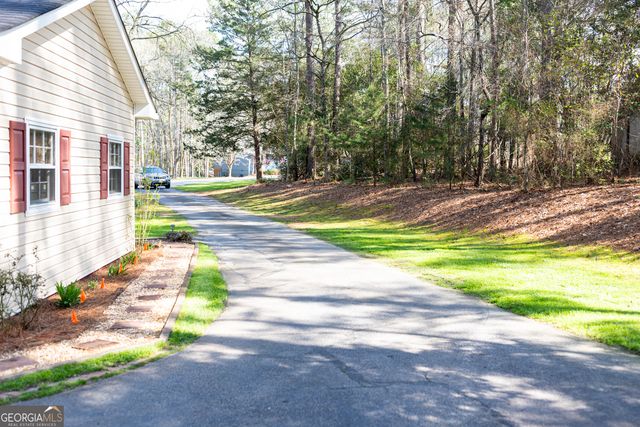 103 Iroquois Drive, Lagrange, GA 30240