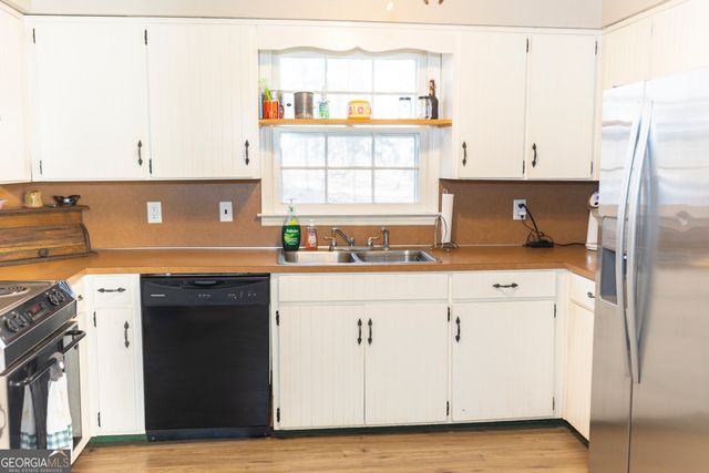 103 Iroquois Drive, Lagrange, GA 30240