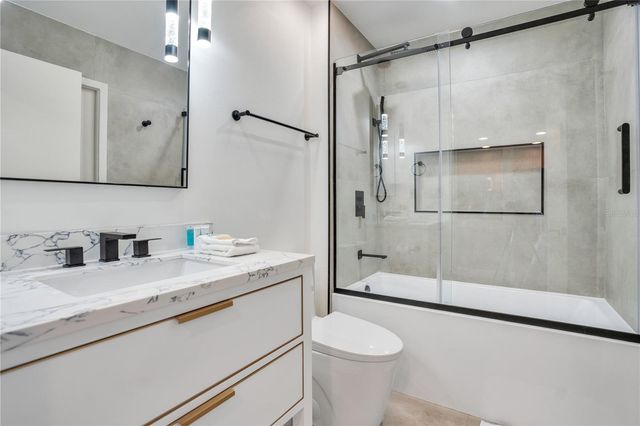 525 E JACKSON STREET 504, Orlando, FL 32801