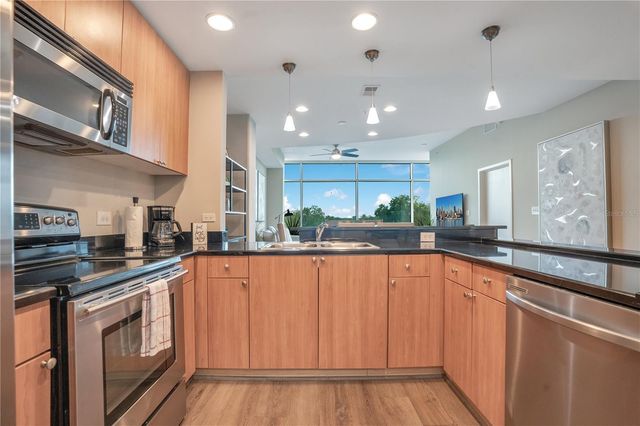 525 E JACKSON STREET 504, Orlando, FL 32801