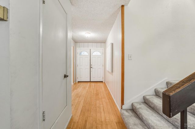 494 Mills Dr, Benicia, CA 94510