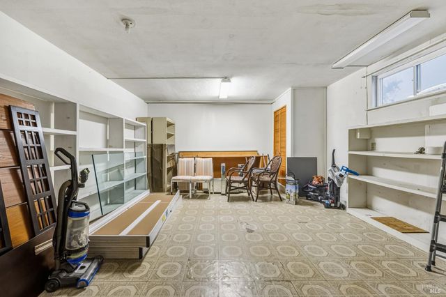 494 Mills Dr, Benicia, CA 94510