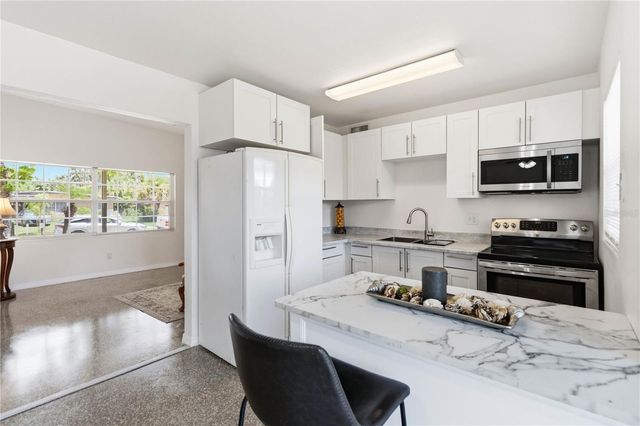 6018 W LIVINGSTON STREET, Orlando, FL 32835