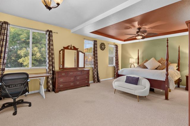 1761 Orvietto Dr, Roseville, CA 95661