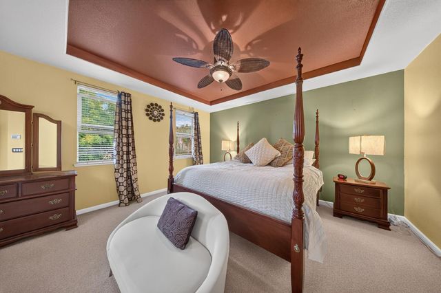1761 Orvietto Dr, Roseville, CA 95661