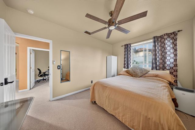 1761 Orvietto Dr, Roseville, CA 95661