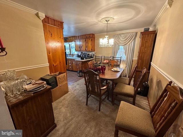 1913 MAPLEWOOD DR, Carlisle, PA 17013
