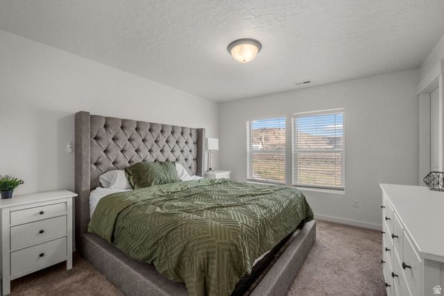 4477 E HURSTBOURNE DR, Eagle Mountain, UT 84005