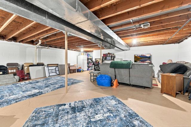 39380 Townhall Street, Harrison Twp, MI 48045