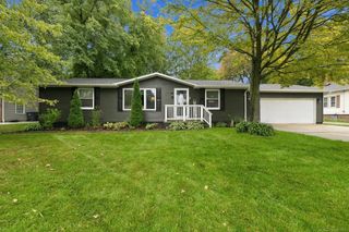 39380 Townhall Street, Harrison Twp, MI 48045