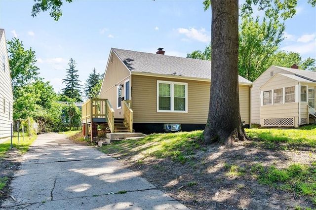 4211 E 67th Terrace, Kansas City, MO 64132