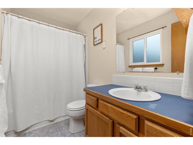 414 14th St, Windsor, CO 80550