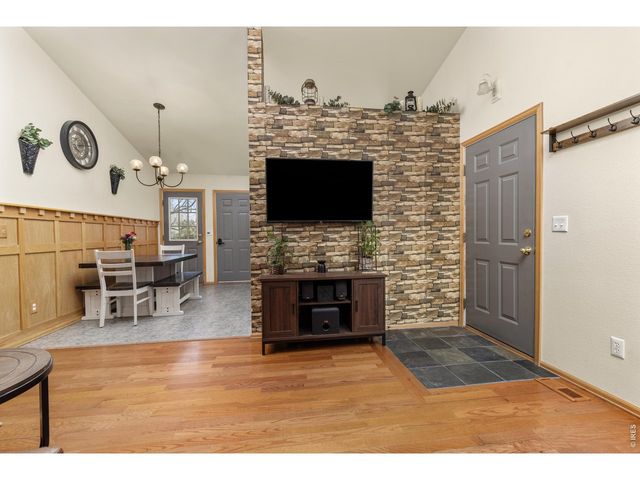 414 14th St, Windsor, CO 80550