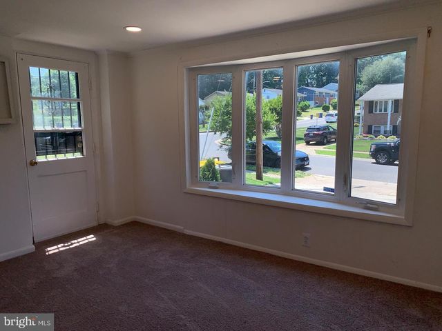 7950 DELLWOOD AVE, Lanham, MD 20706