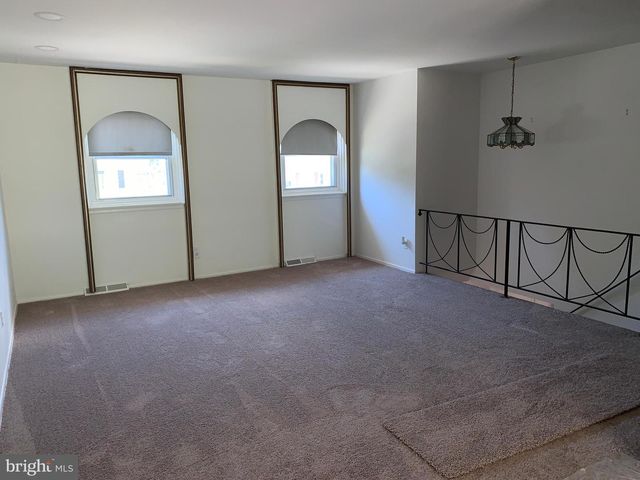 7950 DELLWOOD AVE, Lanham, MD 20706