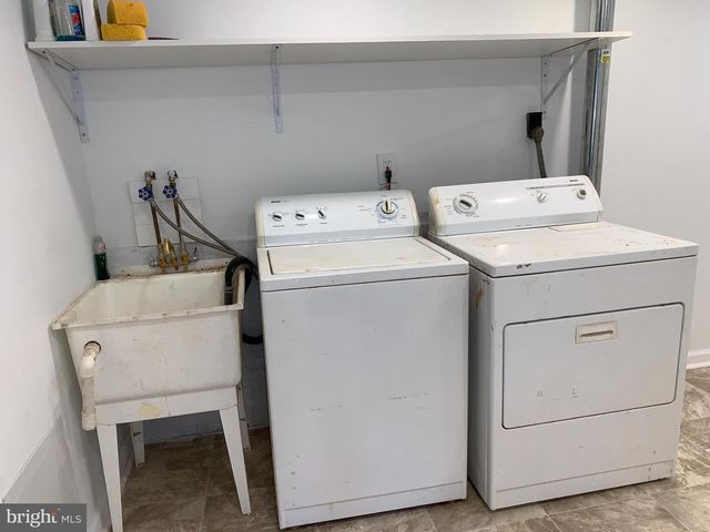 7950 DELLWOOD AVE, Lanham, MD 20706