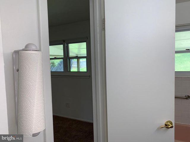 7950 DELLWOOD AVE, Lanham, MD 20706
