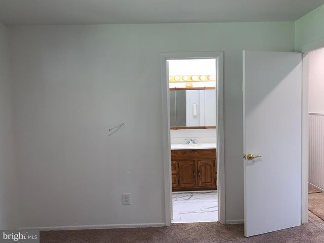 7950 DELLWOOD AVE, Lanham, MD 20706