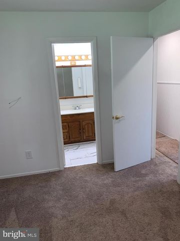 7950 DELLWOOD AVE, Lanham, MD 20706