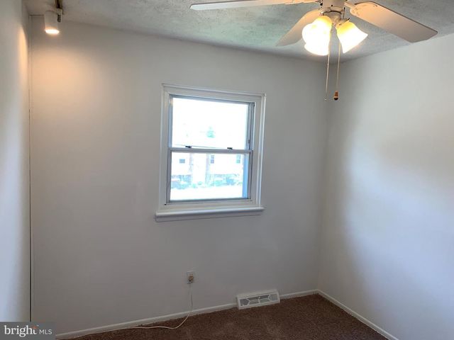 7950 DELLWOOD AVE, Lanham, MD 20706